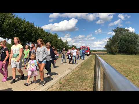 Wasserturmfest Neverin 11.08.2018 - Malchiner Schalmeien - Teil 5