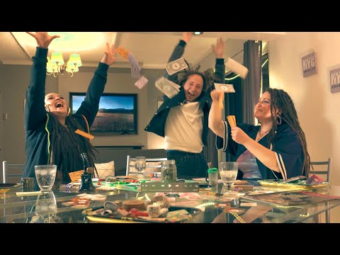 SMALL LION - CANNABIS SATIVA FT CHINITAFARI & SISTAH LORE