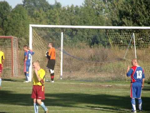 Obrona rzutu karnego przez bramkarza ZORZY KADŁUBIA w meczu z HAMAREM GÓRZYN :)