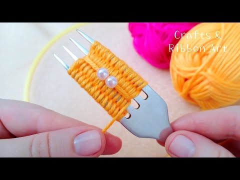 It's so Сute !! Super Easy Woolen Flower Design Trick with Fork - Hand Embroidery Amazing Flowers