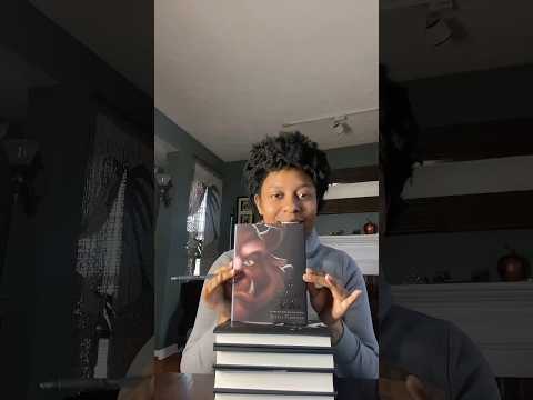 The Disney Villain series… I am obsessed!! #disneyvillains #books