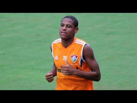 OS 2 GOLS DE ROBERT PELO FLUMINENSE