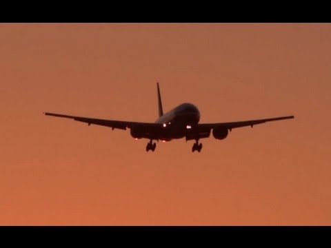 Good Morning Chicago!  // Chicago O'Hare Int'l Airport Plane Spotting - American Airlines Boeing 777