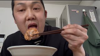 『痛風上等』あん肝だけで白飯キメる漢を見てほしい。🍜