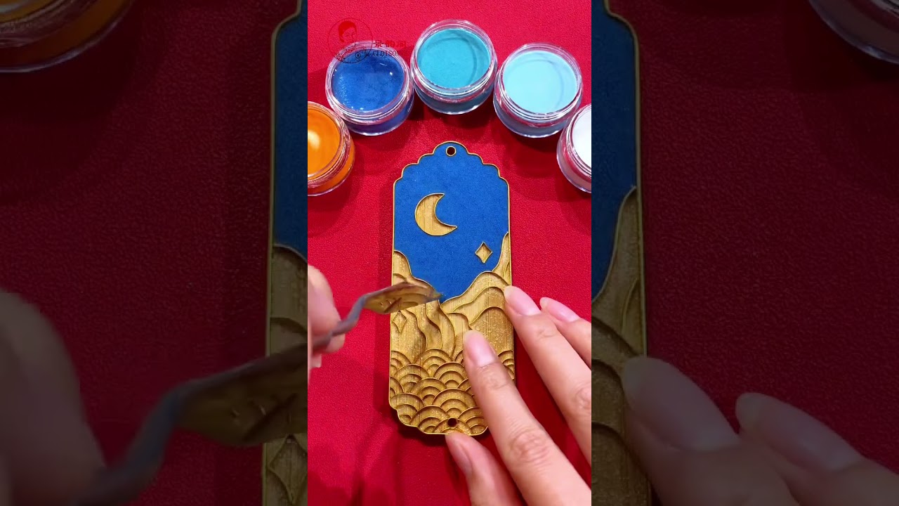 Cloisonne wire cutting enamel technology