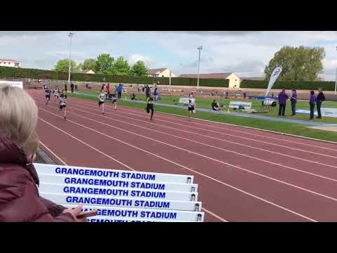 East dist U13 boys 200m heat O Morrison