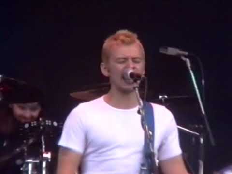 Manic Street Preachers - Drug Drug Druggy (Live At Phoenix Festival 93')