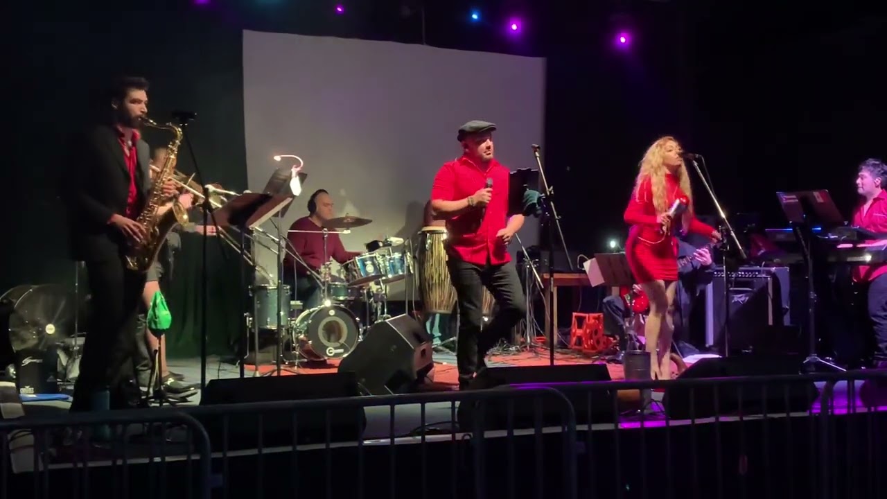Promotional video thumbnail 3 for Dina y Los Rumberos