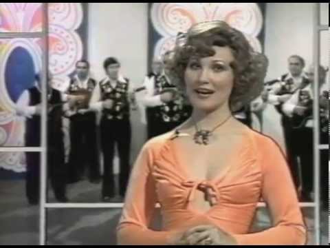 Vera Cvetko - Zar ti ne kaže pesma stara