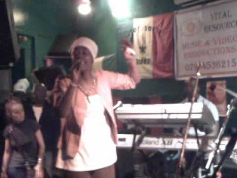 Sister Lexxy @ Djolof Roots Aug 2010