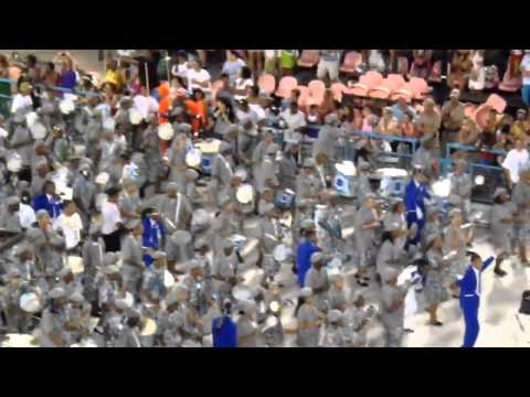 Filhos da Águia 2012 na sapucai (Portela mirims)