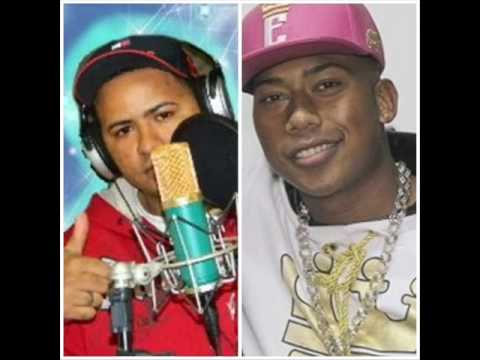 MC DEDÉ DO BITARU PART MC DD DO 70 - AMANHECEU (RELÍQUIA)