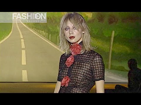 MARIELLA BURANI Fall 2002 2003 Milan - Fashion Channel