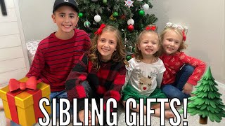 Exchanging Gifts on CHRISTMAS Eve! | Gomez Sibling Gift Exchange 2021