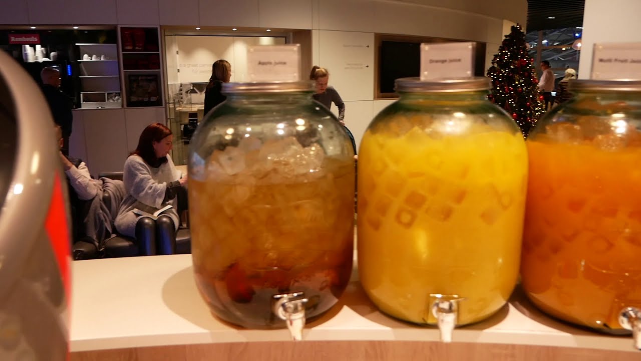 The Loft by Brussels Airlines and Lounge by Lexus