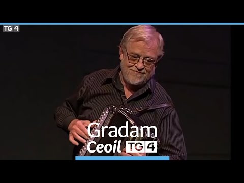 Tony MacMahon & Steve Cooney | Gradam Ceoil TG4 2004