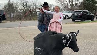 Download lagu Andrew families and kids have fun at literacy night mp3 Download lagu Andrew families and kids have fun at literacy night mp3