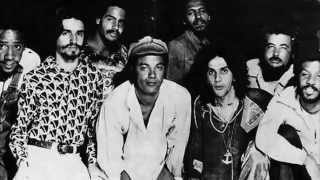Music video thumbnail preview for CAETANO VELOSO \u0026 BANDA BLACK RIO - Qualquer Coisa by Banda Black Rio
