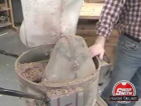 Demonstrating about the dust collector