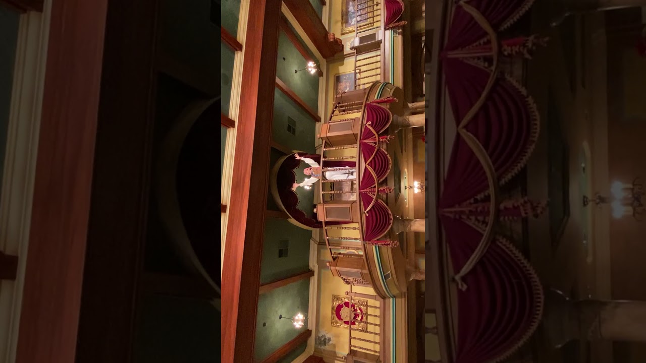 Shanghai Disneyland: El Teatro Fandango. Eye of the storm preshow part 1 (I messed up badly)