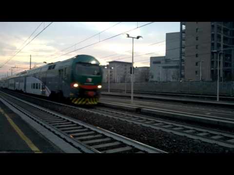 TAF 211 Trenord - Milano Greco 16/12/2015