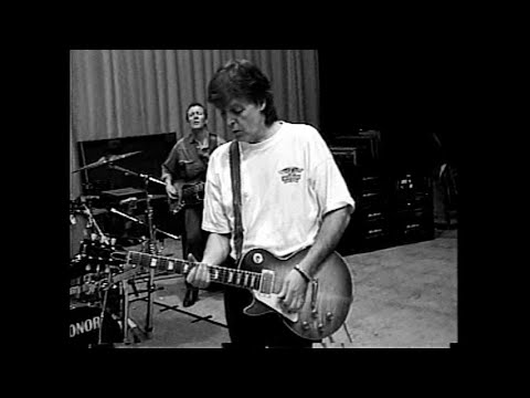 Paul McCartney rehearses the Beatles classic "Sgt. Pepper's Lonely Hearts Club Band" (Tokyo 1993)