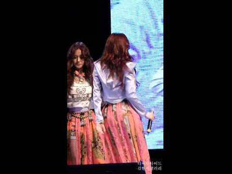 FANCAM 120505 4Minute hyuna현아 Mirror Mirror @ Dong tan City