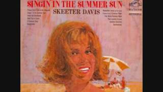 Skeeter Davis - Remember (Walkin' In The Sand) (1966)