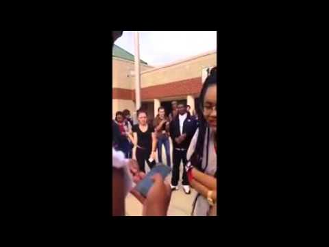 Who TF is Honey Cocaine? Female Rapper Get Exposed For Stealing Honey Cocaine's Lyrics