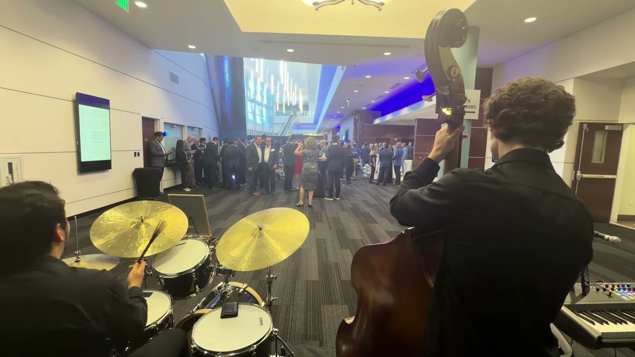 Promotional video thumbnail 1 for Guillermo Tomas - Jazz/Wedding/Solo/Duo/Trio/Quartet