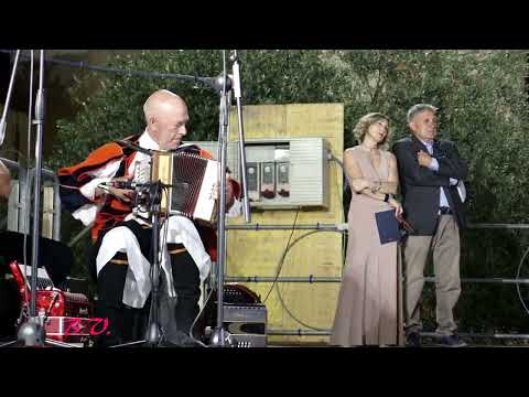 Eugenio Cabras coppia di ballo di Urzulei passu torrau ogliastrino girato a tre passi Suelli 5 6 22