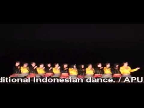 2010年度秋季入学式 - パフォーマンスの様子／Fall AY2010 Entrance Ceremony - Circle Performance