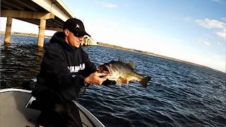 Bass Fishing Tackle Tips - Crankbait Bass Fishing Tips and Techniques