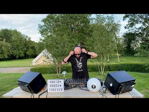 Midsummer Night's Stream - DJ Dave Seaman