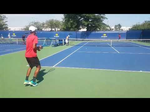 Siddhant Banthia and Rohan Bopanna warming up at the US Open!