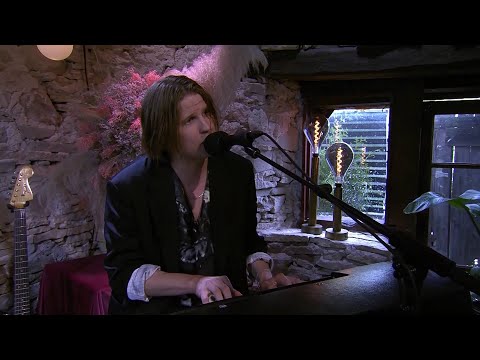 Markus Krunegård -  Ner från molnen/ner på jorden - Så mycket bättre (TV4)