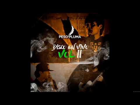 Peso Pluma - El Travieso - En Vivo - feat. Los Plebes de la Cuadra