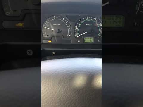 2004 Land Rover Discovery II G4 Challenge