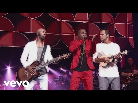 Turma do Pagode - Surpresa de Amor ((Mania do Brasil Ao Vivo) [Clipe Oficial])