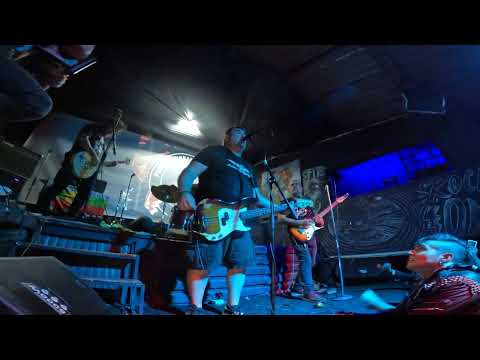 Los KK - Hijos de la Mierda (Colombia 2023)(Punk - Video en Vivo)