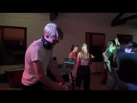 DJ Linus - Video 5