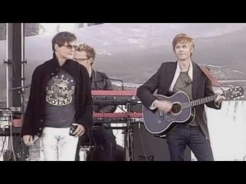 a-ha - "Hunting High and Low" Kiel concert (9/15)