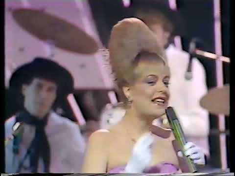 Mari Wilson   1983 04 16   Just What I Always Wanted @ Royal Variety Performance