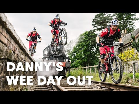 נסיעת אופניים מסעירה בסקוטלנד הנפלאה עם דני מק'אסקיל
