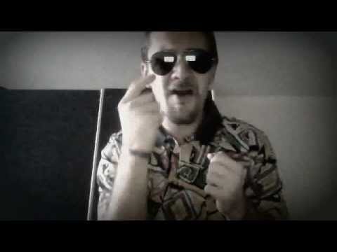 guardare gli occhi tuoi cn musica originale