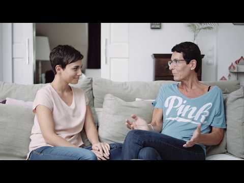 download lagu mp3 mp4 Mini Me Blog, download lagu Mini Me Blog gratis, unduh video klip Mini Me Blog