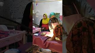 Download lagu KEPALA BAYI SUDAH SANDAR. BIDAN SIAP MENOLONG mp3