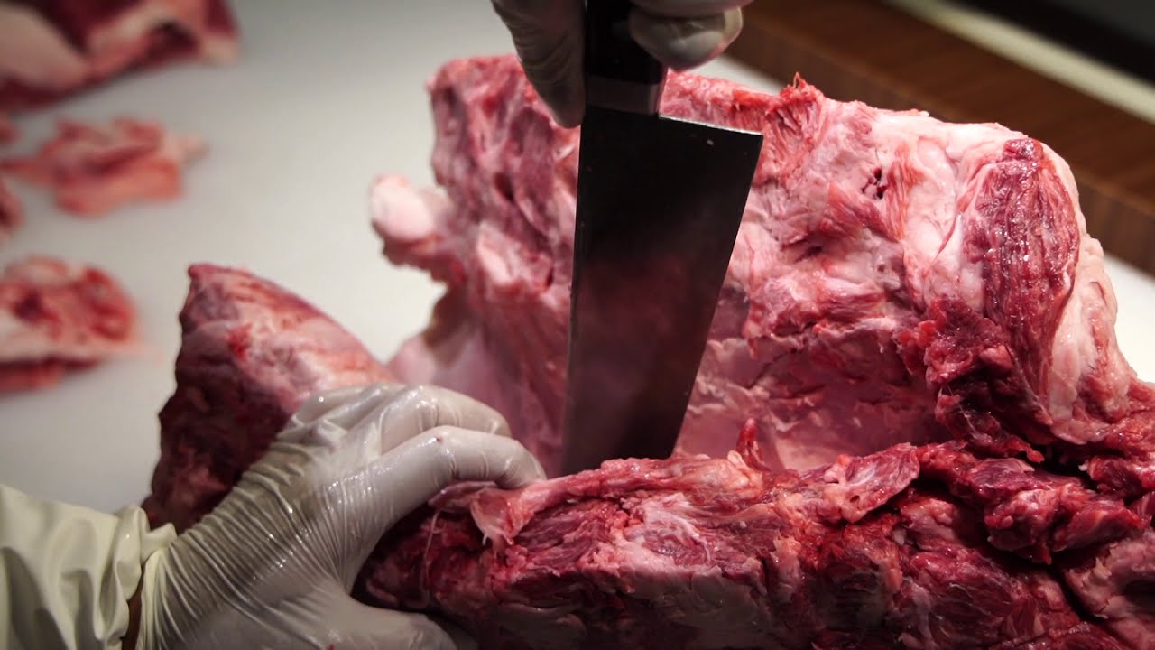 【WAGYU】 Chuck roll 和牛 カタロース 分割法 【肉磨き】