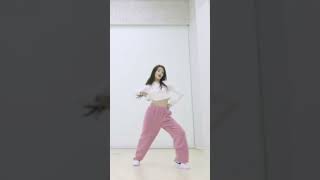 Download lagu LIKE IT LIKE IT #soodam #secretnumber #likeitlikeit #シークレットナンバー #shorts mp3