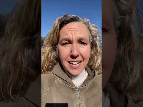 Відеоогляд парнику з агроволокна